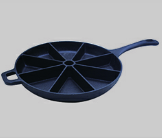 Oil pre-seasoned casting iron frying pan     