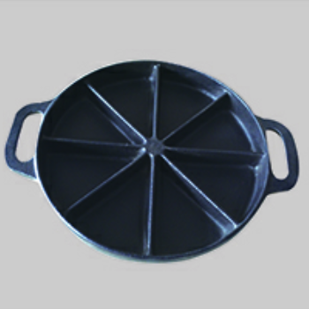 Oil pre-seasoned casting iron frying pan     