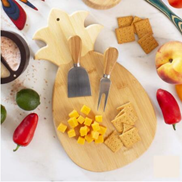 Bamboo cutting board 