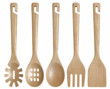 Wood kitchen utensils 