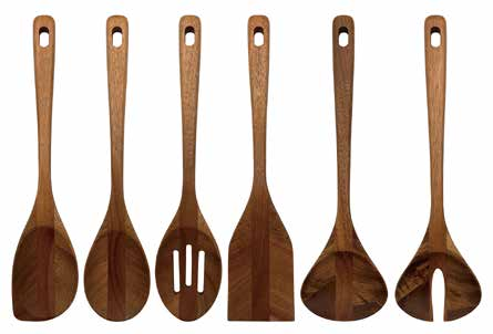 Wood kitchen utensils 