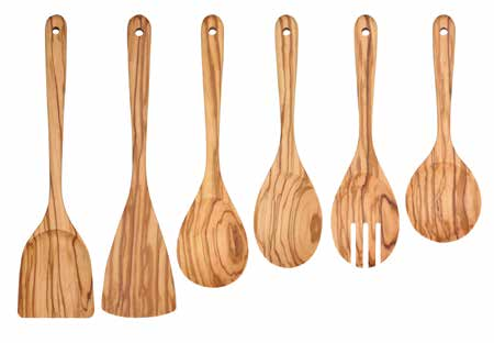 Wood kitchen utensils 