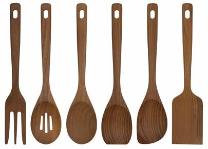 Wood kitchen utensils 