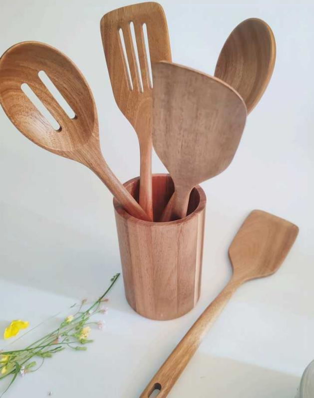 Wood kitchen utensils  