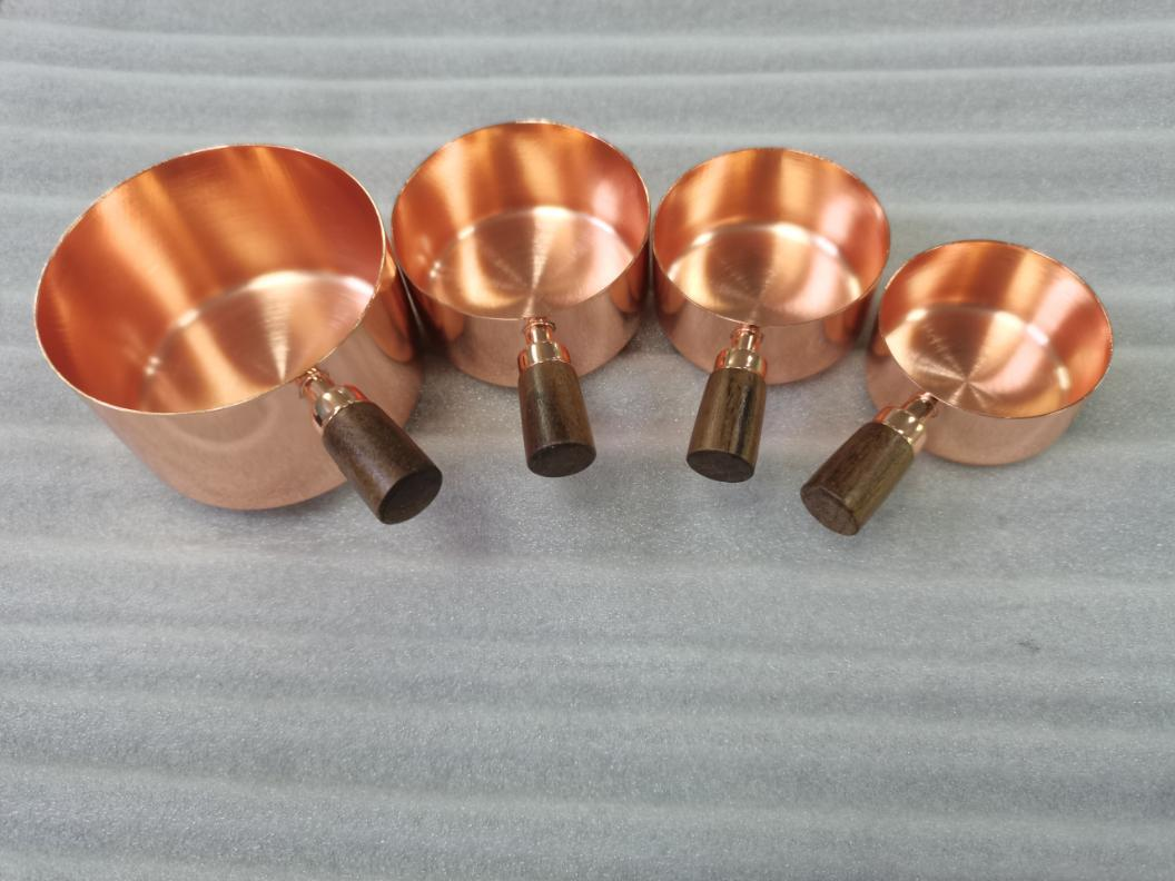 Measurement cups & spoons