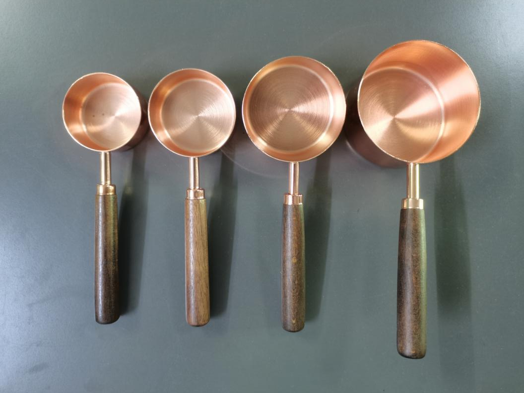 Measurement cups & spoons