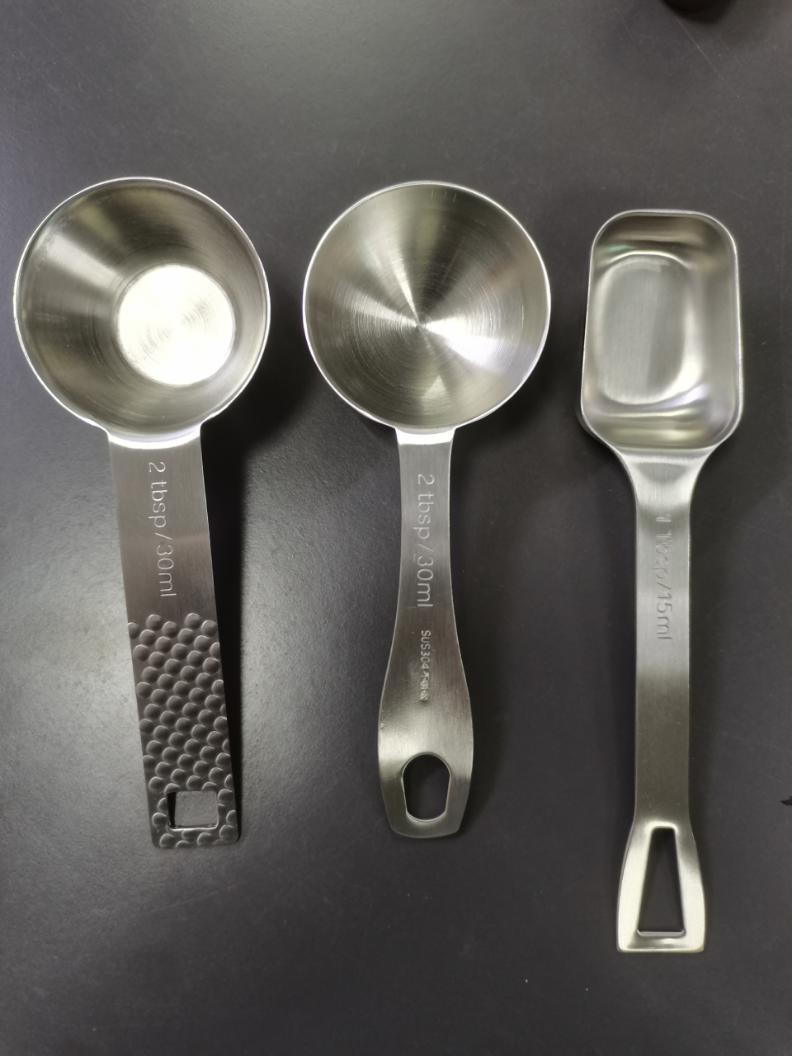 Measurement cups & spoons